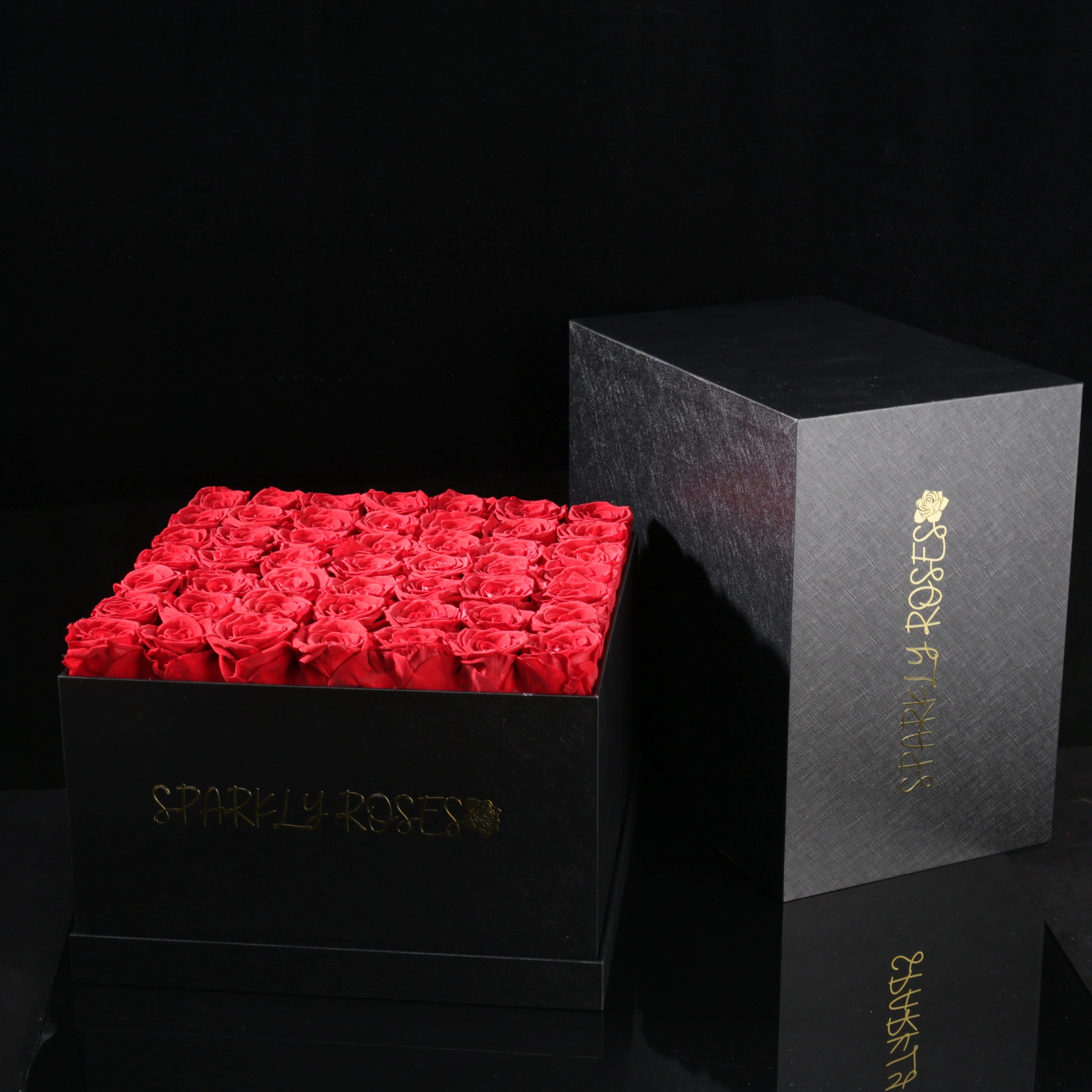 Eternal Rose Box Bouquet - Image 33