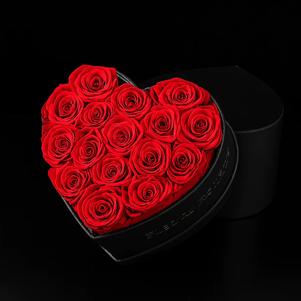 Eternal Rose Heart Bouquet - Image 9